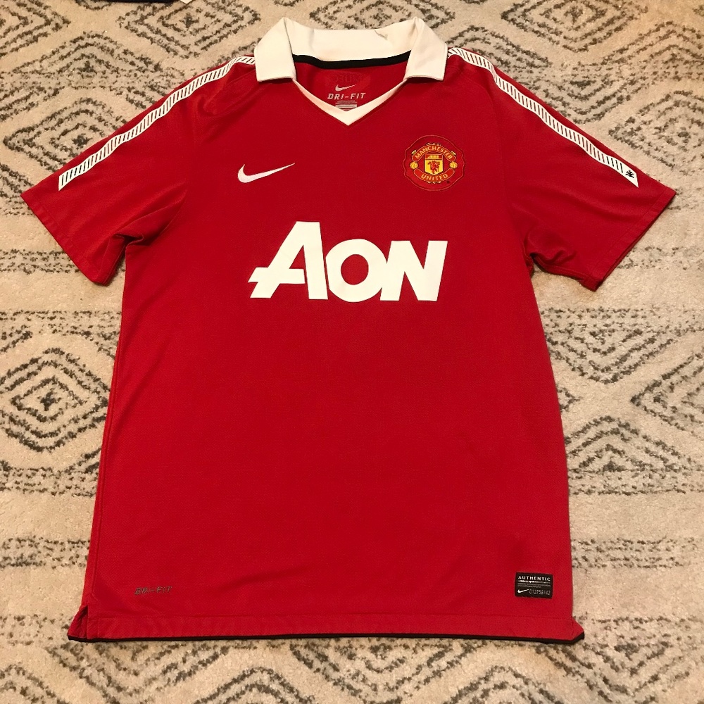 Nike Mens Manchester United AON Jersey